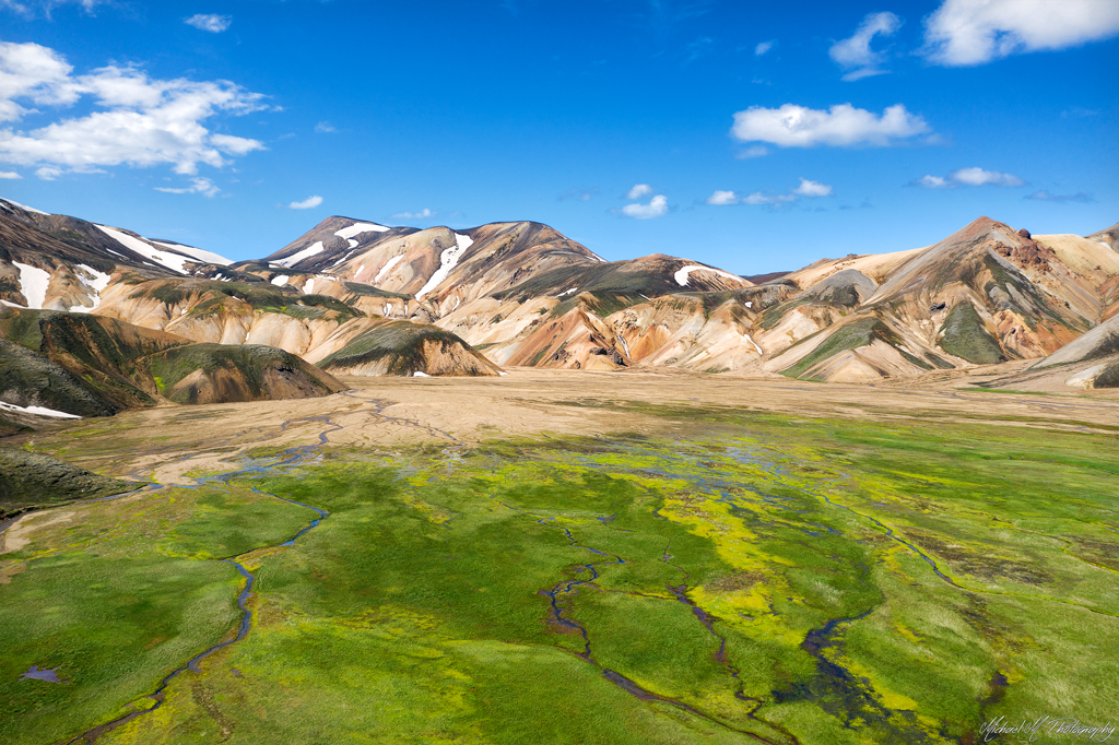 Iceland Gallerie iceland volcanic landscape in landmannalaugar meanders